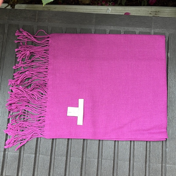 New - Radiant Orchid - Merino Wool & Silk Blend - Pashmina Scarf - Picture 9 of 12